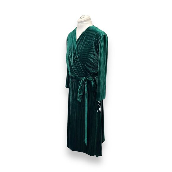 Maison Tara Womens Dress Velvet Pleated Wrap Midi Hunter Green Plus Size 24W - Picture 4 of 14